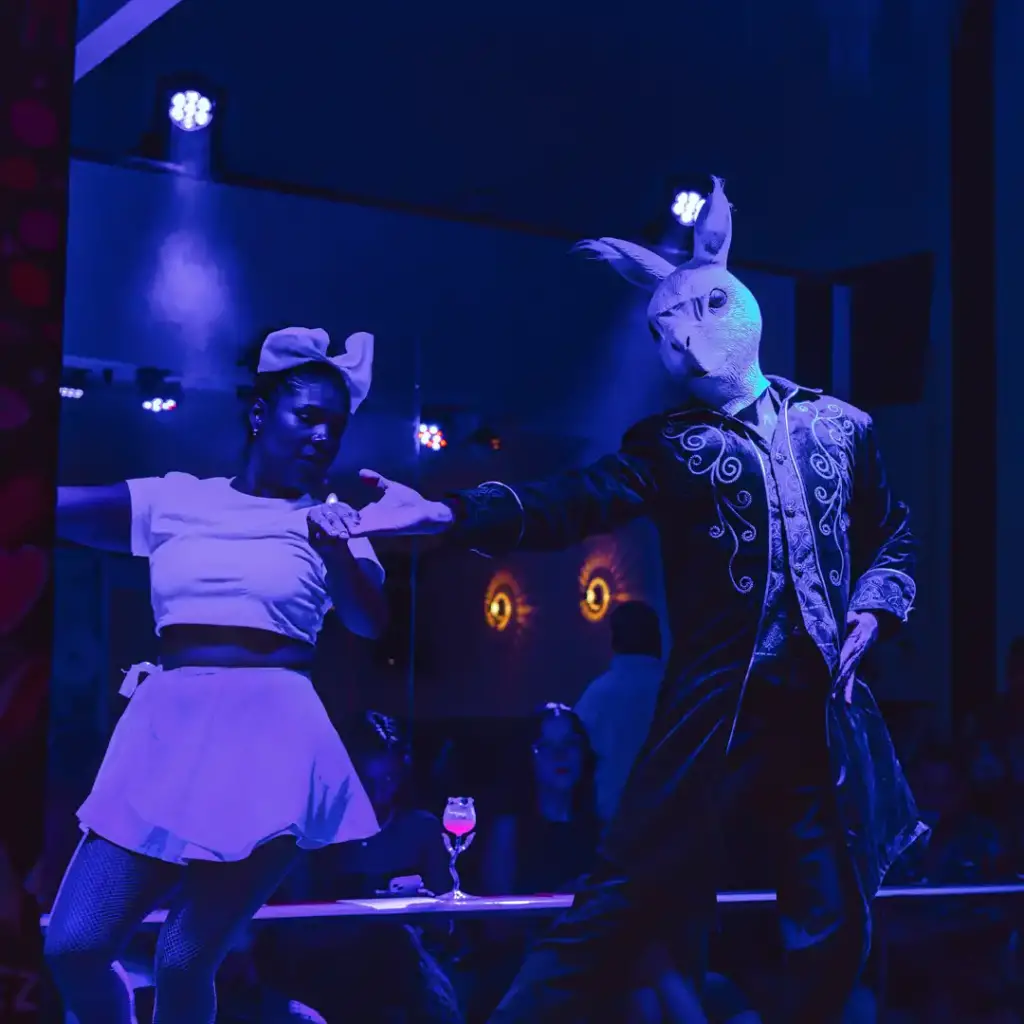 About_Carrus10_1080x1080